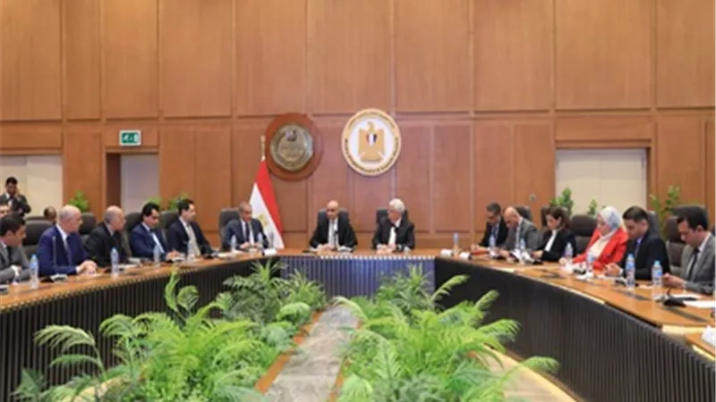 اشادة إعلامية بجهود تطوير التعليم وحلول الأزمات فى جلسات الحوار الوطني