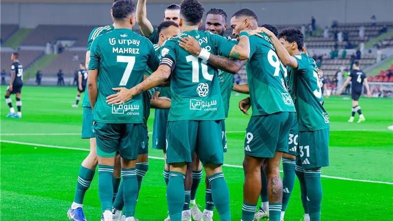 الدوري السعودي| عقوبات مالية على ثنائي الأهلي قبل مواجهة الاتفاق