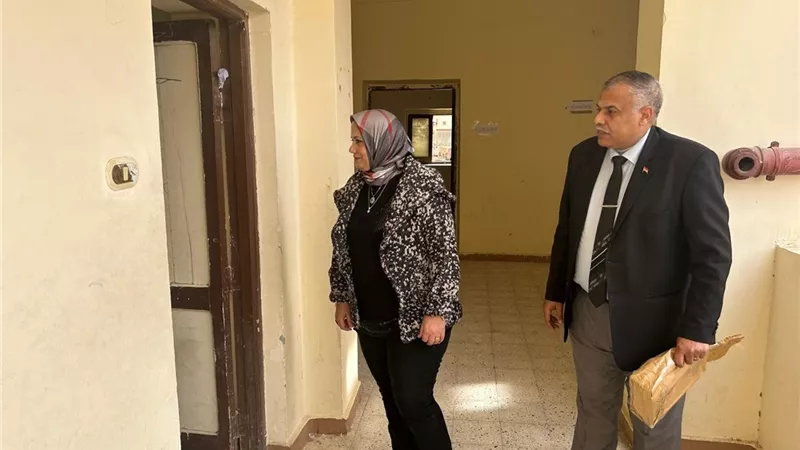 وكيل تعليم مطروح تتابع امتحانات الشهادة الاعدادية في يومها الثاني