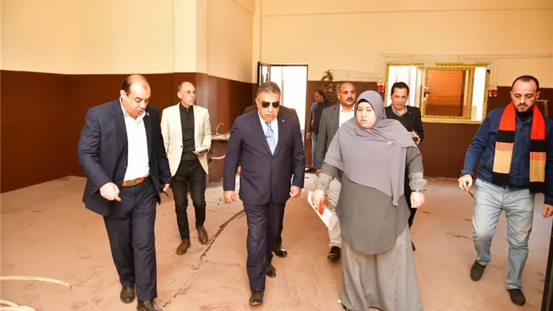 محافظ الدقهلية يتفقد السوق الحضاري بالسنبلاوين