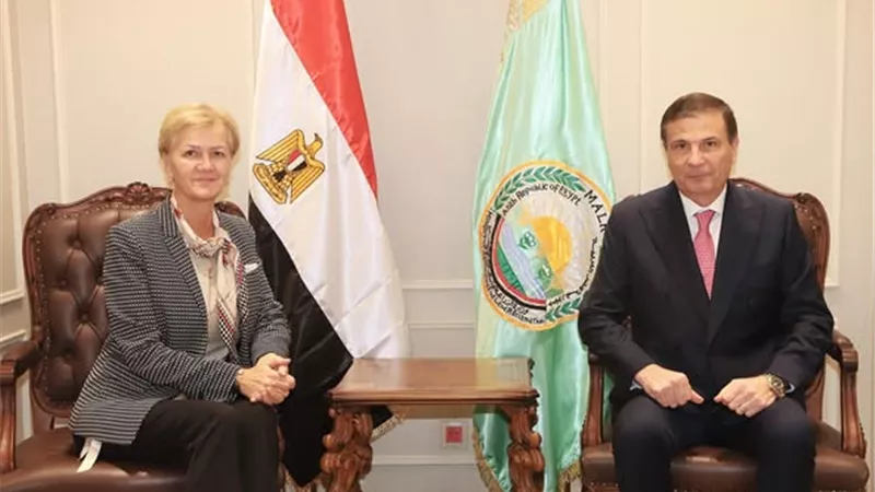 فاروق يبحث مع الاتحاد الأوروبي دعم المرأة الريفية وصغار المزارعين