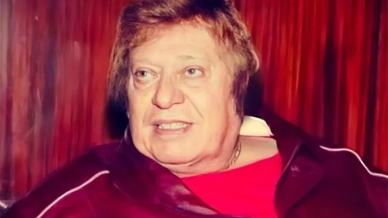 نقيب الإعلاميين ينعى الكابتن والمعلق الكروي الكبير ميمي الشربيني
