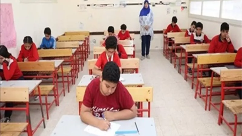 أولياء امور مصر:امتحان الشهادة الإعدادية اليوم في مستوى الطالب المتوسط
