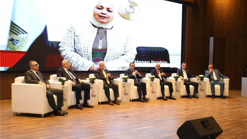 توقيع بروتوكول تعاون بين طب الزقازيق وعين شمس
