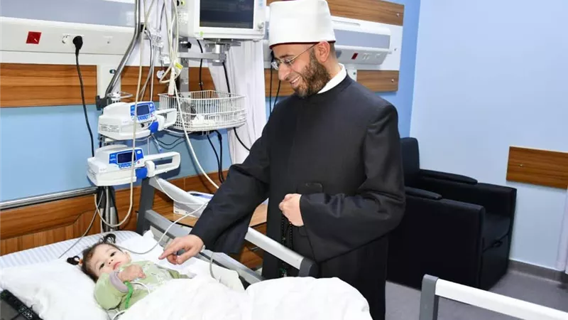 وزير الأوقاف: مستشفى الناس يقدم نموذجًا طبيًّا ناجحًا ومتميزًا