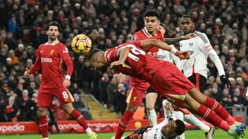 ليفربول ضد ليل: 30 دقيقة مرت ولا زال التعادل مسيطراً