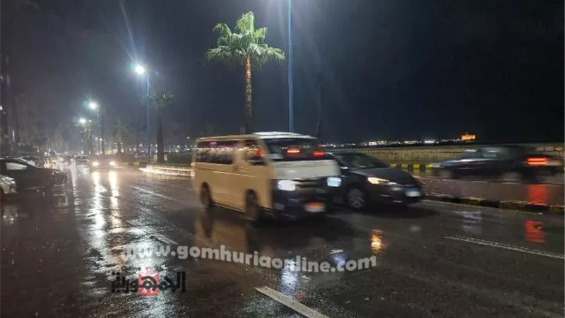 أمطار على الاسكندرية والمحافظة تعلن الطوارئ