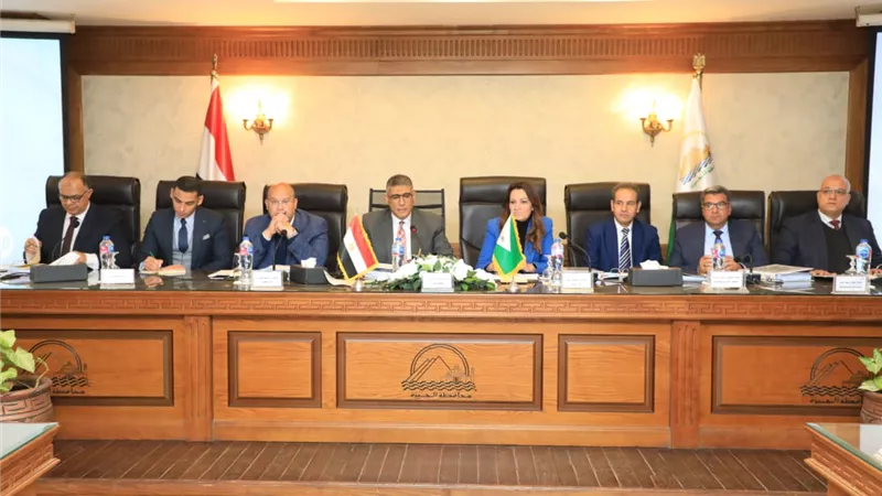 محافظ الجيزة يهنئ الرئيس عبد الفتاح السيسي بمناسبة عيد الشرطة