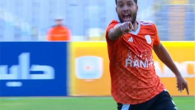 فاركو يفاجئ الأهلي بهدف مبكر - شاهد