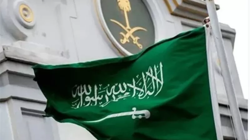 وزيرا خارجية السعودية وإندونيسيا يبحثان تعزيز علاقات التعاون
