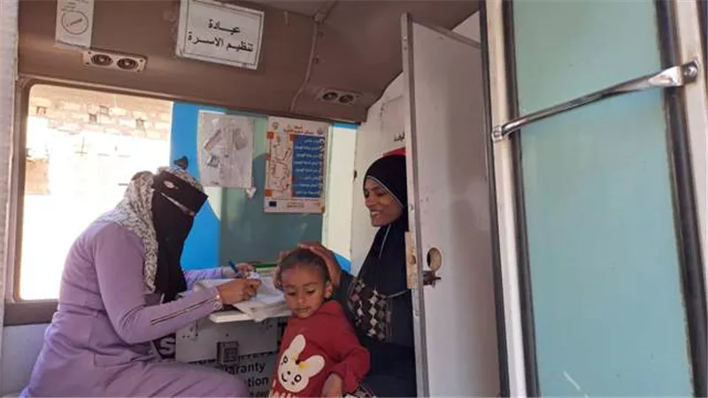 مستقبل وطن ينظم قافلة طبية مجانية بقرية المدامود شمال شرق الأقصر