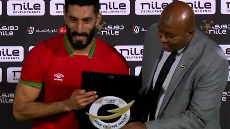 علي الفيل يحصد جائزة أفضل لاعب في لقاء الزمالك ومودرن سبورت