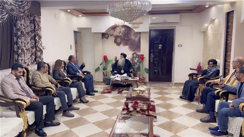 الشعب الجمهوري بنجع حمادي يزور مطرانية الأقباط بدشنا