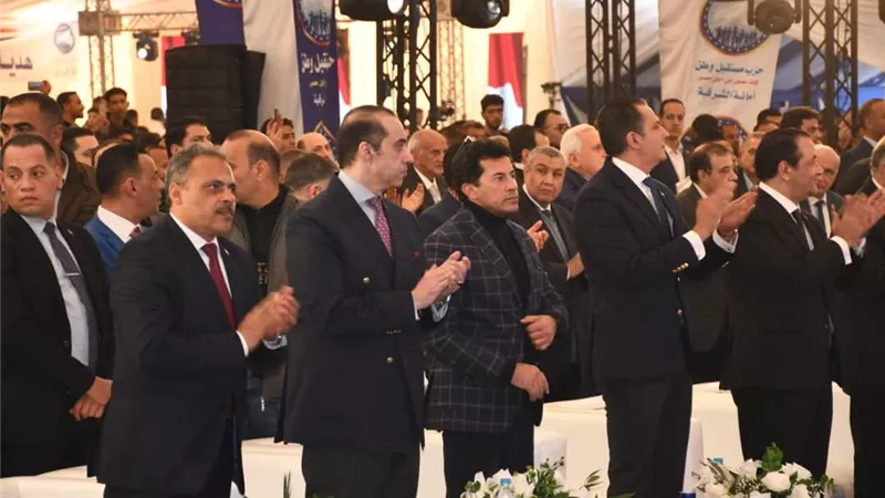 وزيرا الشباب والشئون النيابيةيشهداحفل تسليم جهازالعرائس اليتيمات