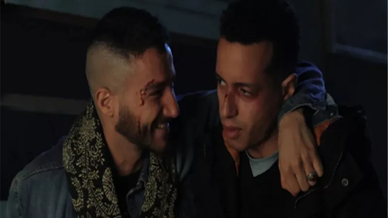 تشويق وإثارة.. أحمد مالك وطه دسوقي فى كواليس 