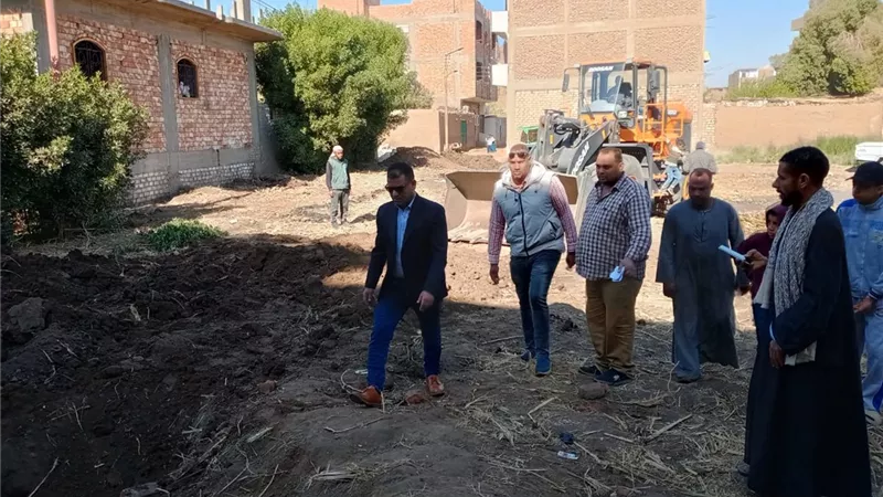 إزالة بناء مخالف فى المهد على مساحة ٢٠٠ متر بالبياضية بالأقصر