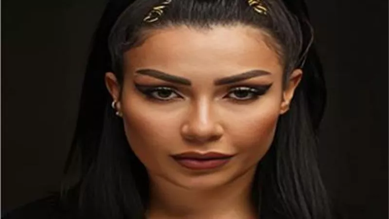3 تهم تواجه بلوجر التجمع 