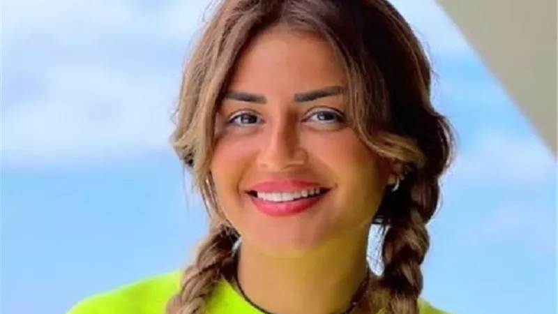 منة فضالى تتعرض لـ صدمه من 