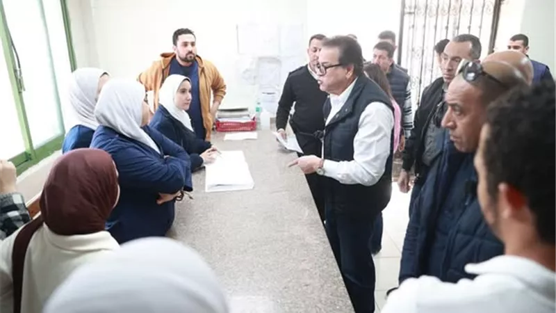 وزير الصحة يتابع جولته المفاجئة بالمرور على مستشفى السادات المركزي بالمنوفية