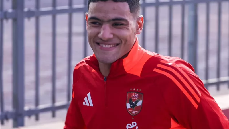 مصطفى العش: ربنا أكرمني بالانتقال للأهلي والدوري الإنجليزي هدفي