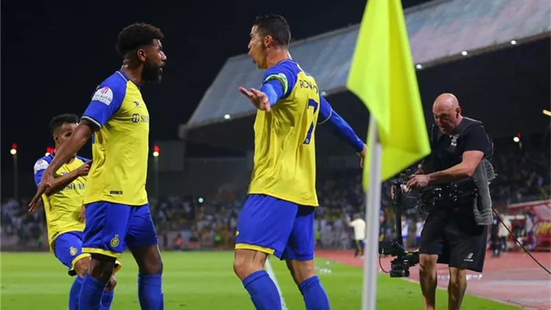 موعد مباراة النصر والفتح اليوم في الدوري السعودي والقنوات الناقلة