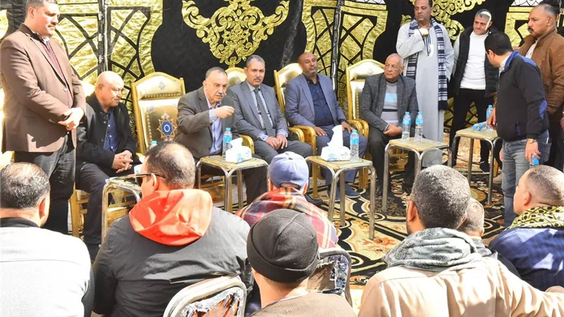 محافظ أسيوط يلتقي المواطنين بمركز القوصية للاستماع لطلباتهم
