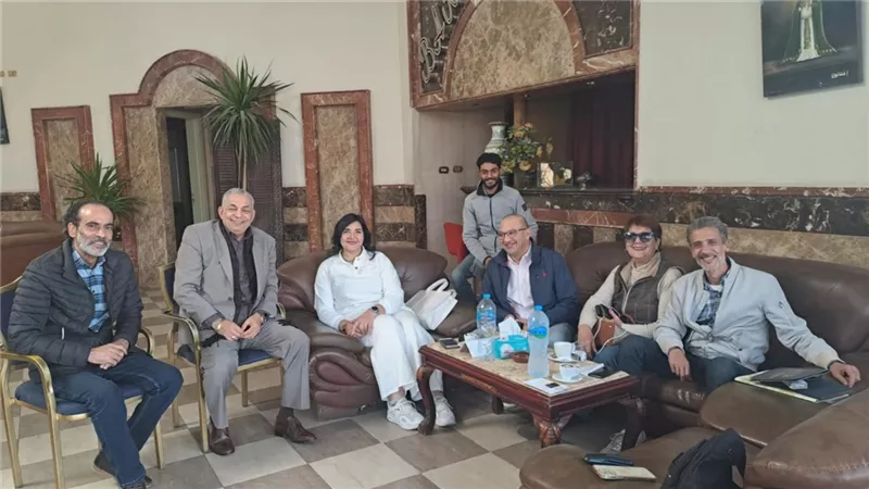 مهرجان مراكب الشمس الرابع للفنون التشكيلية بالمنيا