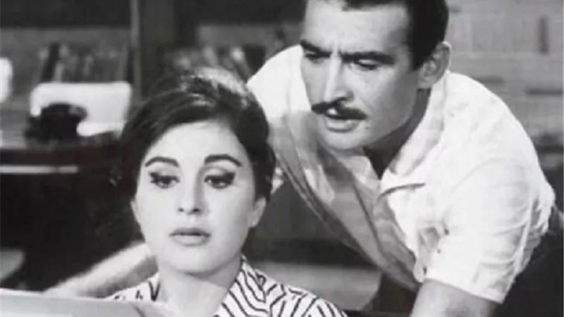 هل سعاد حسنى كانت سببا فى قرار اعتزال أحمد مظهر التمثيل؟