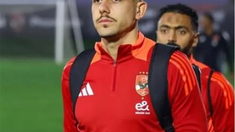 كولر يدفع بالعش فى تشكيل الأهلي أمام بيراميدز.. والشحات فى الهجوم