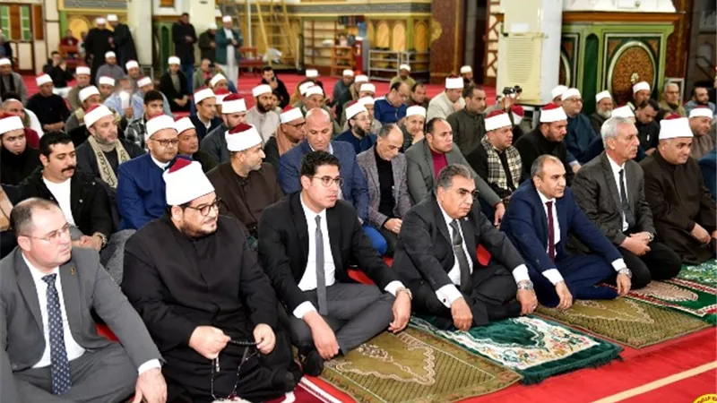 محافظ الدقهلية يشهد الاحتفال بالإسراء والمعراج بمسجد النصر