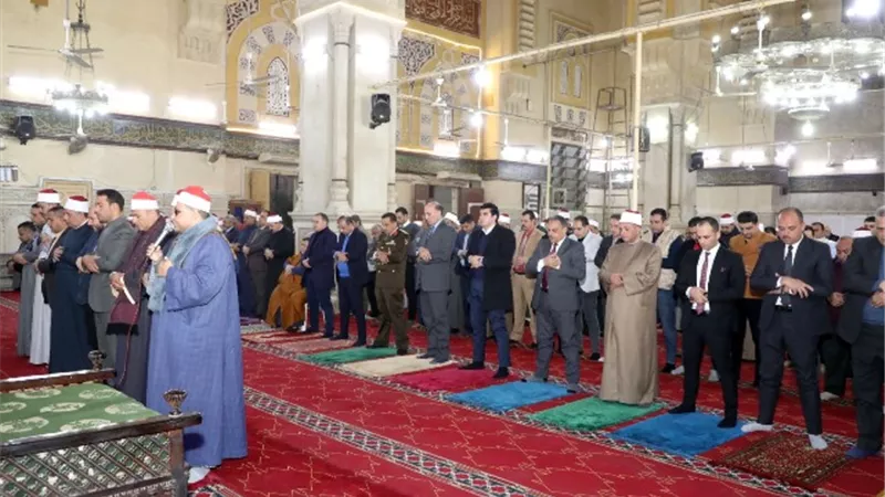محافظ الشرقية ونائب رئيس الجامعة يشهدان احتفالية الإسراء والمعراج