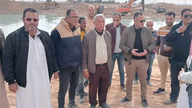 رئيس جهاز القرى السياحية يتفقد أكبر المشروعات الجديدة بمارينا صور