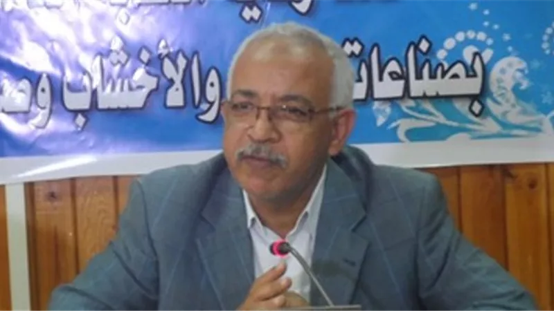 العمال يعلن دعمه وتأييده للقيادة السياسية في رفض تهجير أهل غزة