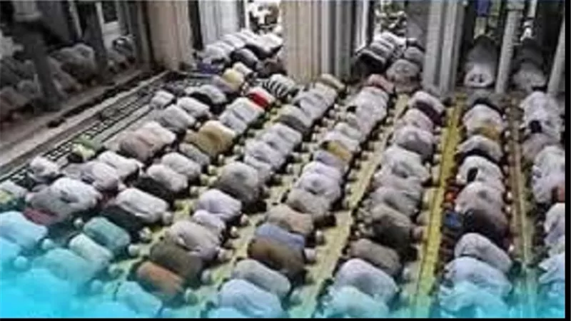 حكم تخلف المأموم عن الامام فى تكبيرة الاحرام