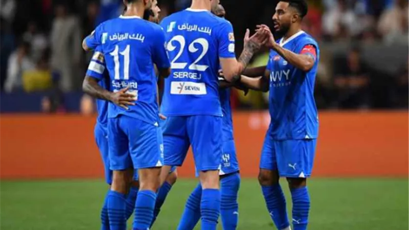 مشوار الهلال السعودي والقادسية في الدوري السعودي