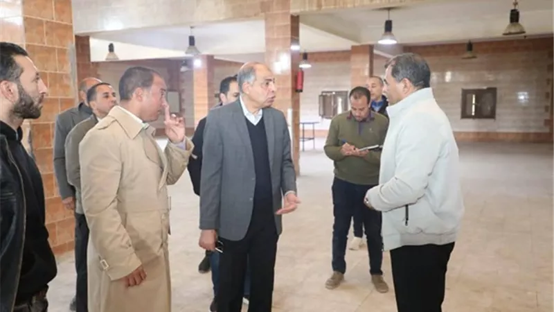 محافظ المنيا يتفقد مجمع المخابز بأبو قرقاص ويوجه بتطويره