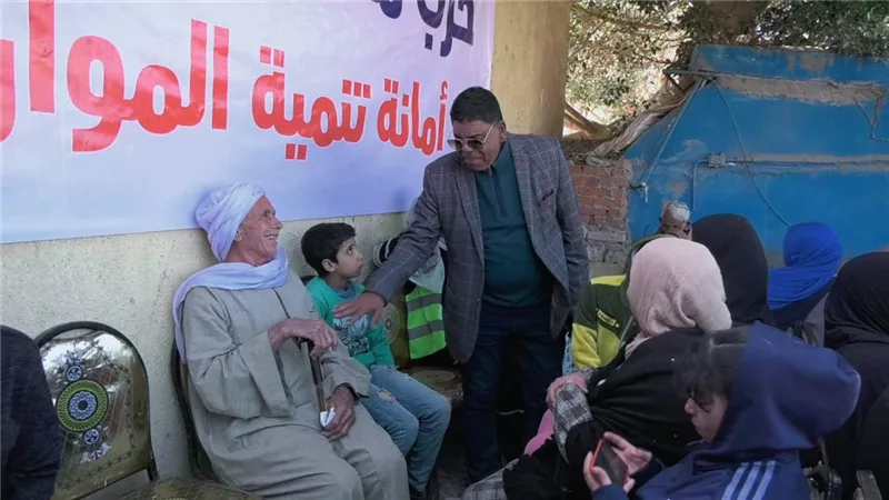 مستقبل وطن الإسماعيليةينظم قافلة مجانية لجراحة العيون بقرية الفرد