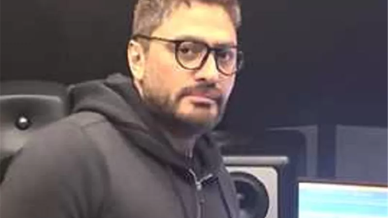 تامر حسنى لـ نجل على الحجار: 