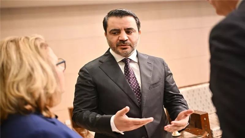 وزير الخارجية السوري يرحب بتعليق الاتحاد الأوروبي للعقوبات المفروضة على دمشق