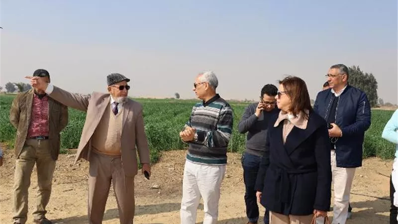 رئيس جامعة المنيا يتفقد مركز البحوث والتجارب بشوشة