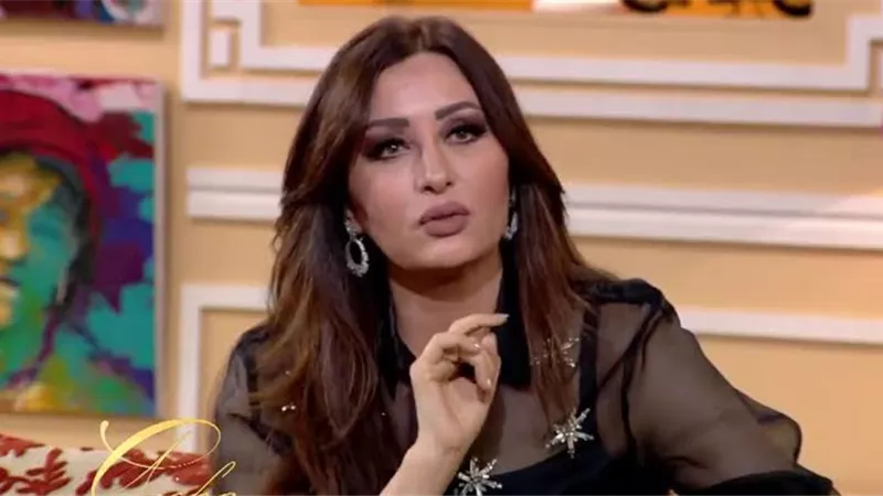 لطيفة: علي العالم العربي التكاتف.. لتخفيف معاناة أهل غزة