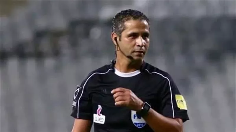 إحالة شكوى بيراميدز ضد الحكم محمود عاشور للتحقيق