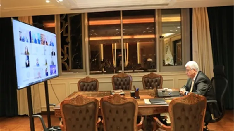عاشور: حل مشكلة الطلاب المصريين المقيدين على منح الوكالة الأمريكية