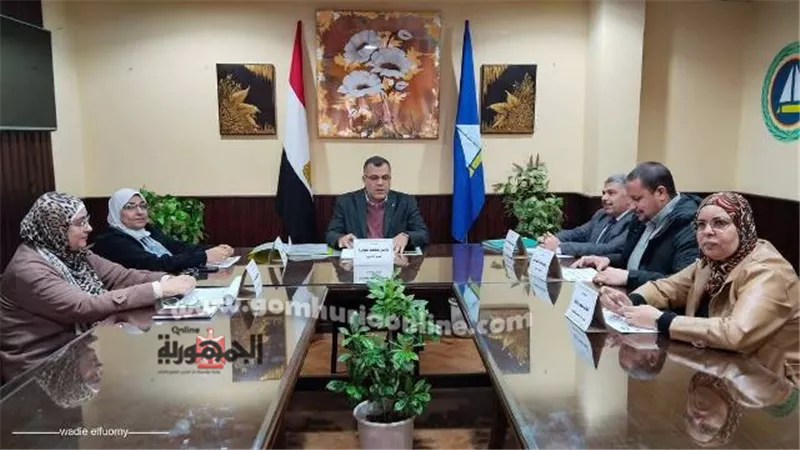 مدير تعليم دمياط يترأس لجنة المقابلات بمبادرة ١٠٠٠ مدير مدرسة