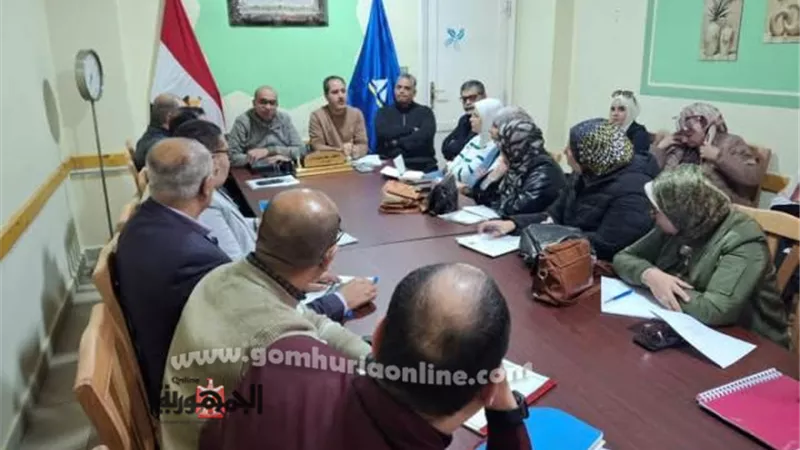 وكيل وزارة الصحة بدمياط يجتمع بمديري المستشفيات