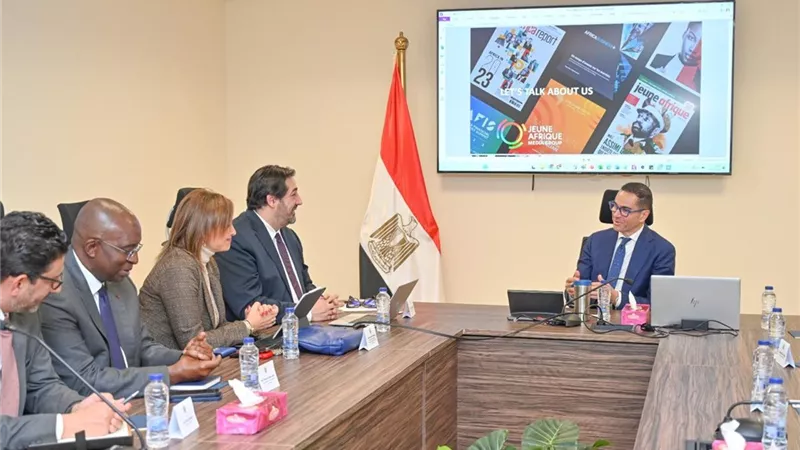 وزيرالاستثمار يستعرض ترتيبات إقامة المنتدى الأفريقي للاستثمار والتمويل