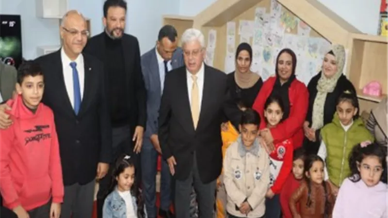 ننشر تفاصيل زيارة وزير التعليم العالي ومحافظ القليوبية لمصابي غزة