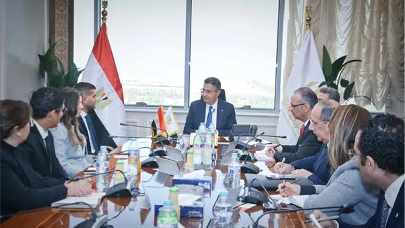 لغزو الأسواق العالمية.. وزير التموين يبحث التعاون مع شركة تكنولوجيا