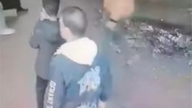 الأمن يكشف حقيقة تعرض طفل لمحاولة خطف بأحد شوارع الإسكندرية