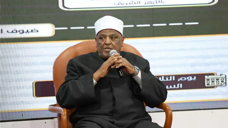 د.عباس شومان:شيخ الأزهر يقود جهودا عالمية في مجال الحوار الإسلامي